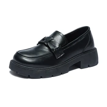 נעליים עבור נשים אביב סתיו חדש ומעוצב בסגנון בריטי שחור משאבות גבירותיי נעלי אופנה מזדמנים עור Pu נעל נשית