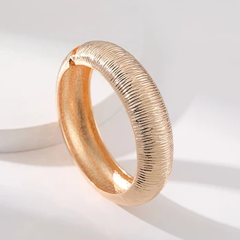 חדש בוהמיה מתכת משובח גותי הצהרה צמידי סגסוגת צבע זהב צמיד השרוול עבור בנות Fahion תכשיטים של הגברת אביזרים